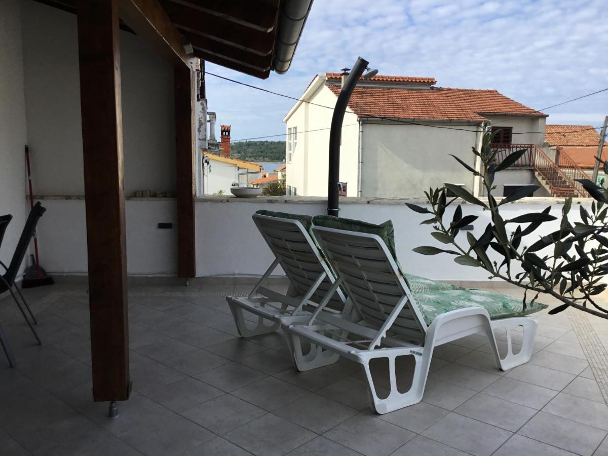 Stein Haus Villa Pirovac Eksteriør billede